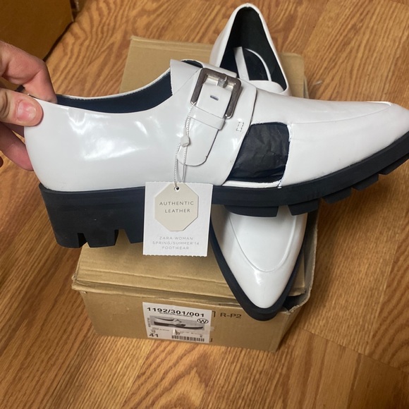 Zara Shoes - Zara white platform shoes